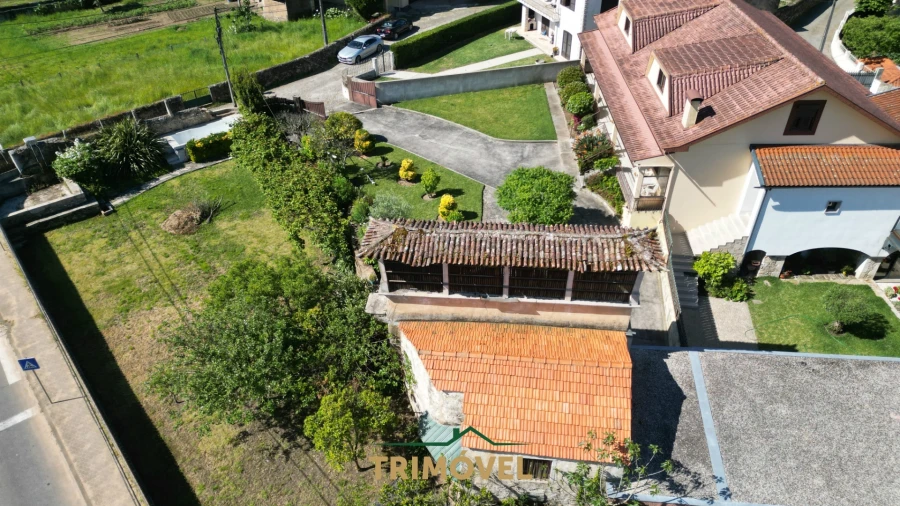 Moradia T5 para Venda em Vila de Cucujães Foto 33