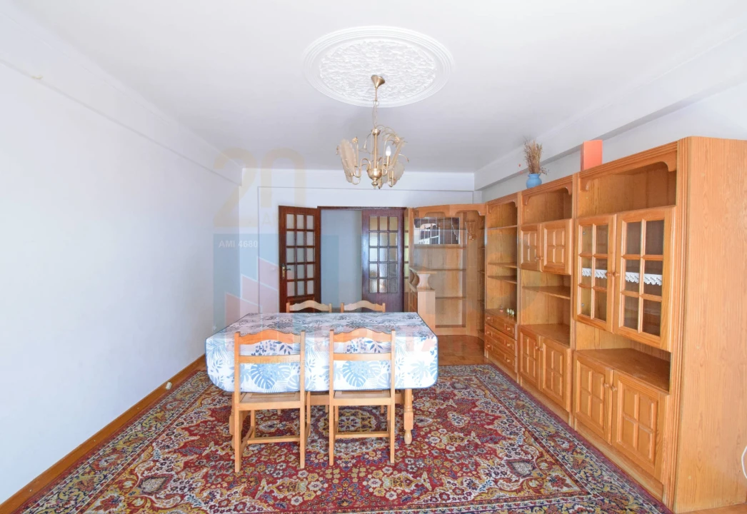 Apartamento T3 para Arrendamento em Covilhã e Canhoso Foto 7