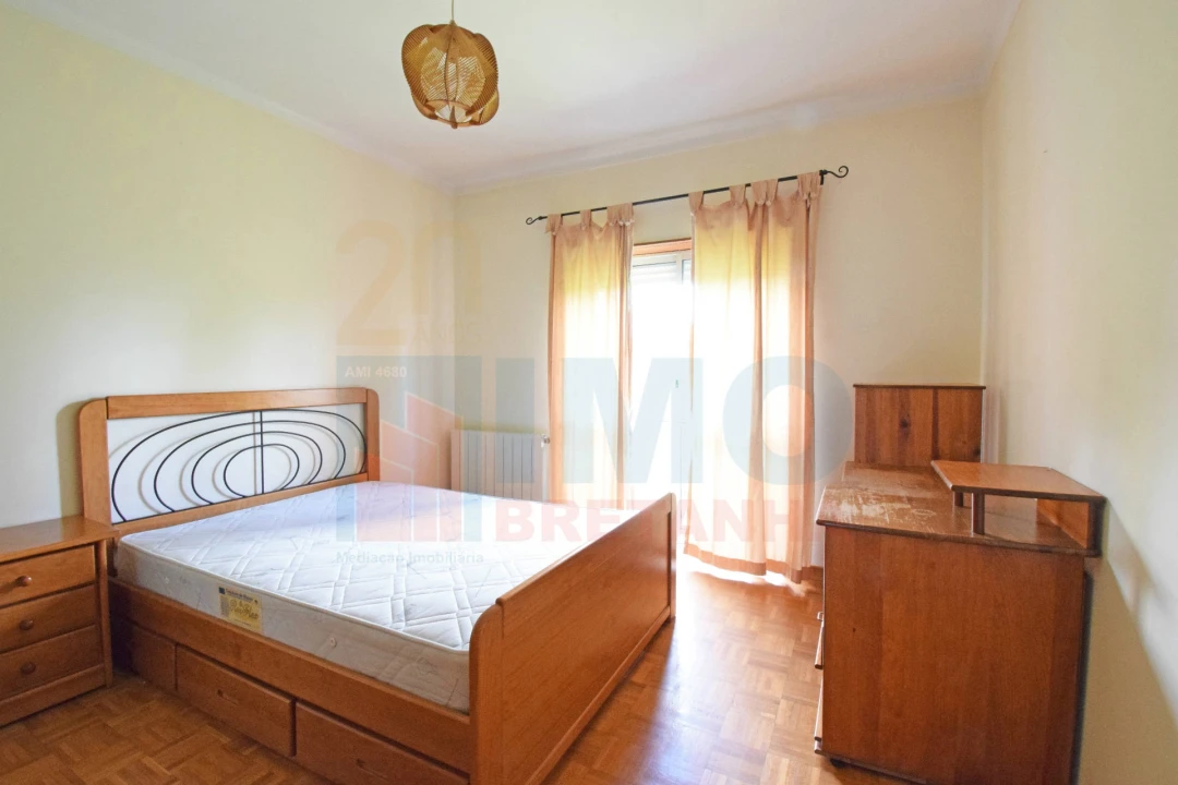 Apartamento T3 para Arrendamento em Covilhã e Canhoso Foto 10