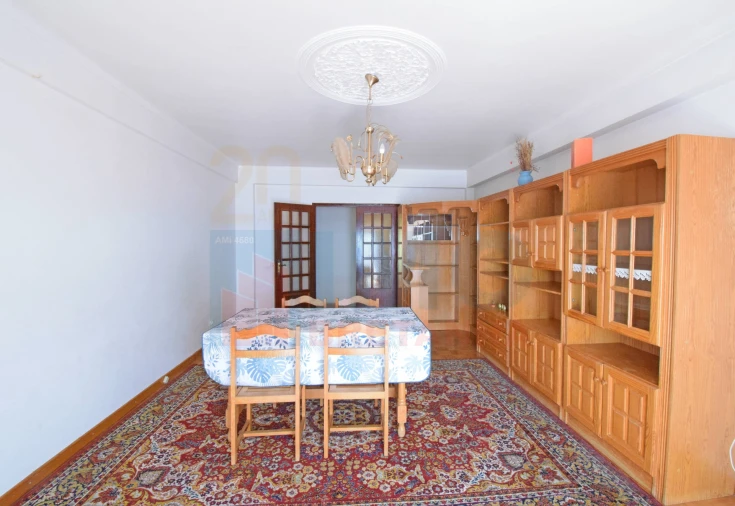 Apartamento T3 para Arrendamento em Covilhã e Canhoso Foto 7