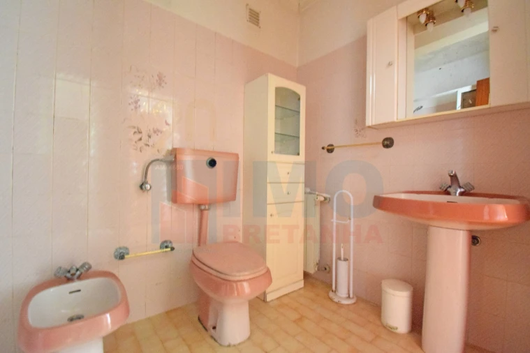 Apartamento T3 para Arrendamento em Covilhã e Canhoso Foto 14