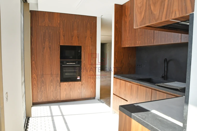 Apartamento T3 para Venda em Aldoar, Foz do Douro e Nevogilde Foto 4