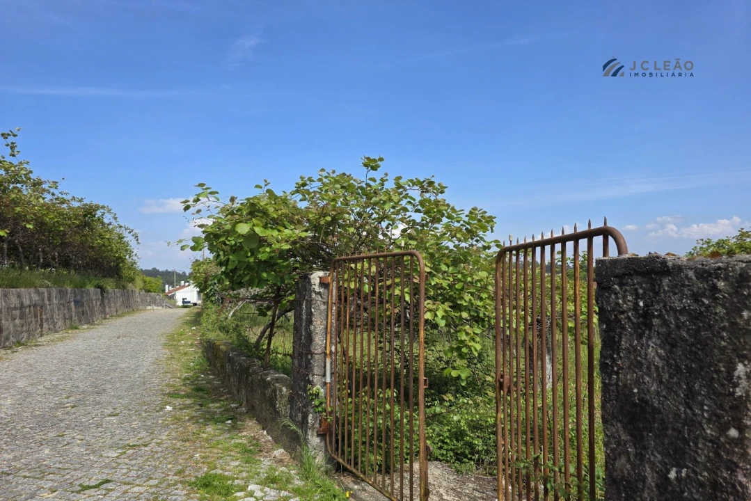 Terreno para Venda em Baltar Foto 15