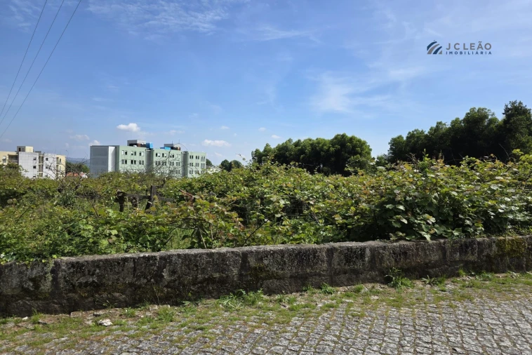 Terreno para Venda em Baltar Foto 17