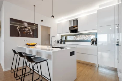 Apartamento T3 para Venda em Camara de Lobos