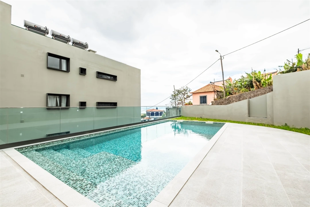 Apartamento T3 para Venda em Camara de Lobos Foto 27