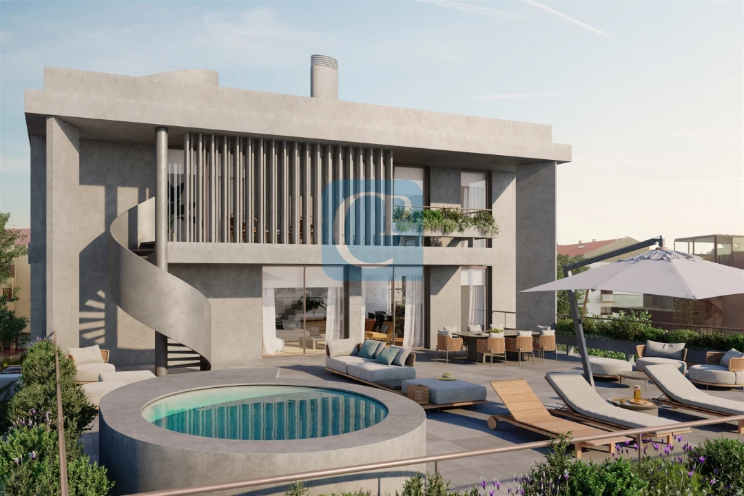 Apartamento T4 para Venda em Lordelo do Ouro e Massarelos Foto 2