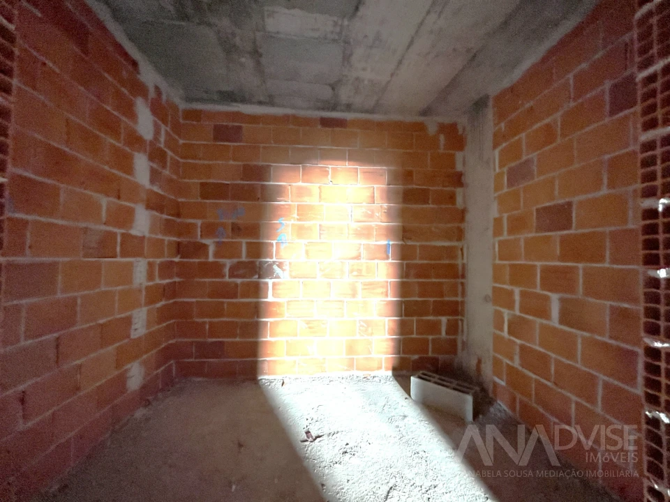 Apartamento T3 para Venda em Repeses e São Salvador Foto 9