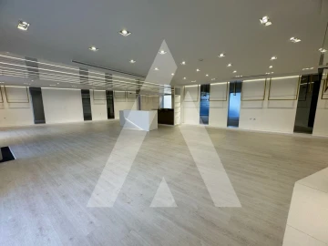 Loja para Arrendamento em Glória e Vera Cruz