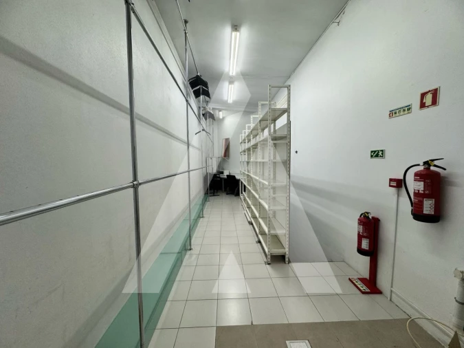 Loja para Arrendamento em Glória e Vera Cruz Foto 9