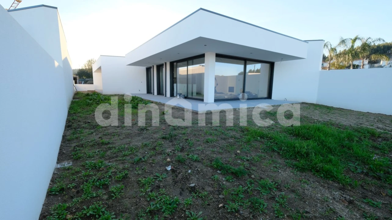 Moradia T3 para Venda em Sande Vila Nova e Sande São Clemente Foto 4