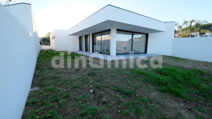 Moradia T3 para Venda em Sande Vila Nova e Sande São Clemente Foto 4