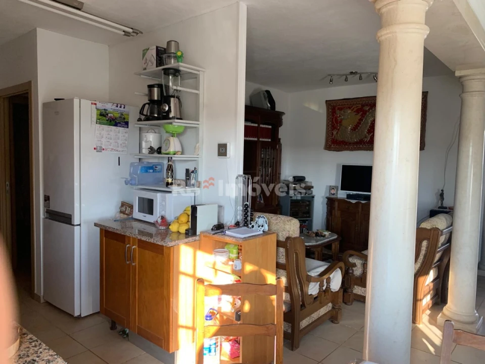 Moradia T1 para Venda em Riachos Foto 5