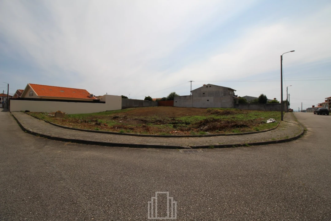 Terreno Agricola ou Rústico para Venda em Esmoriz Foto 3