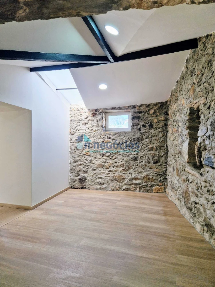 Moradia T2 para Venda em Pinheiro da Bemposta, Travanca e Palmaz Foto 9