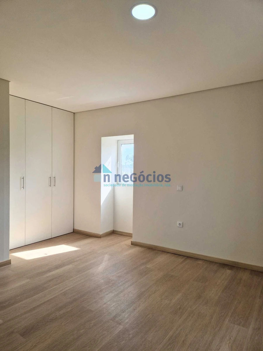 Moradia T2 para Venda em Pinheiro da Bemposta, Travanca e Palmaz Foto 14