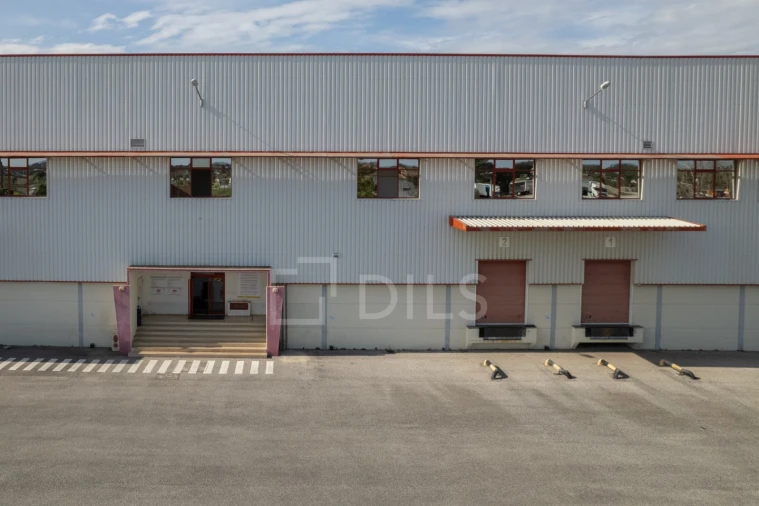 Armazém para Arrendamento em Pontevel Foto 9