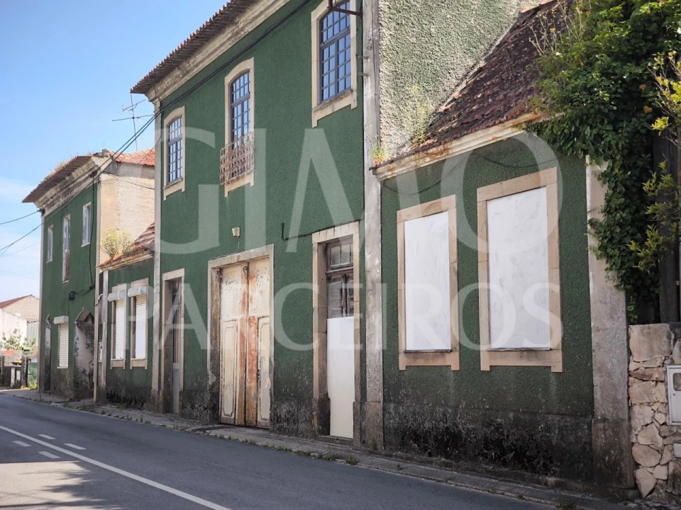 Moradia T4 para Venda em Oliveirinha Foto 4