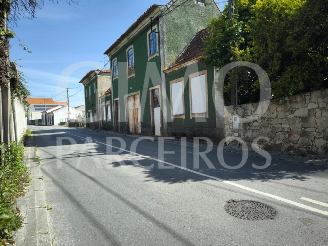 Moradia T4 para Venda em Oliveirinha Foto 5