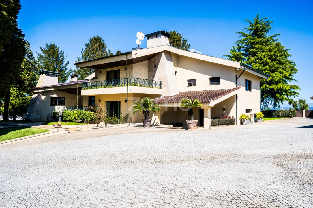 Moradia T6 para Venda em Cristelos, Boim e Ordem Foto 50