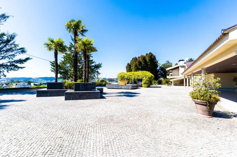 Moradia T6 para Venda em Cristelos, Boim e Ordem Foto 47