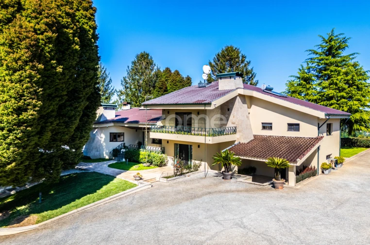 Moradia T6 para Venda em Cristelos, Boim e Ordem Foto 51