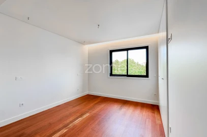 Apartamento T4 para Arrendamento em Matosinhos e Leça da Palmeira