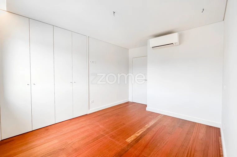 Apartamento T4 para Arrendamento em Matosinhos e Leça da Palmeira Foto 26