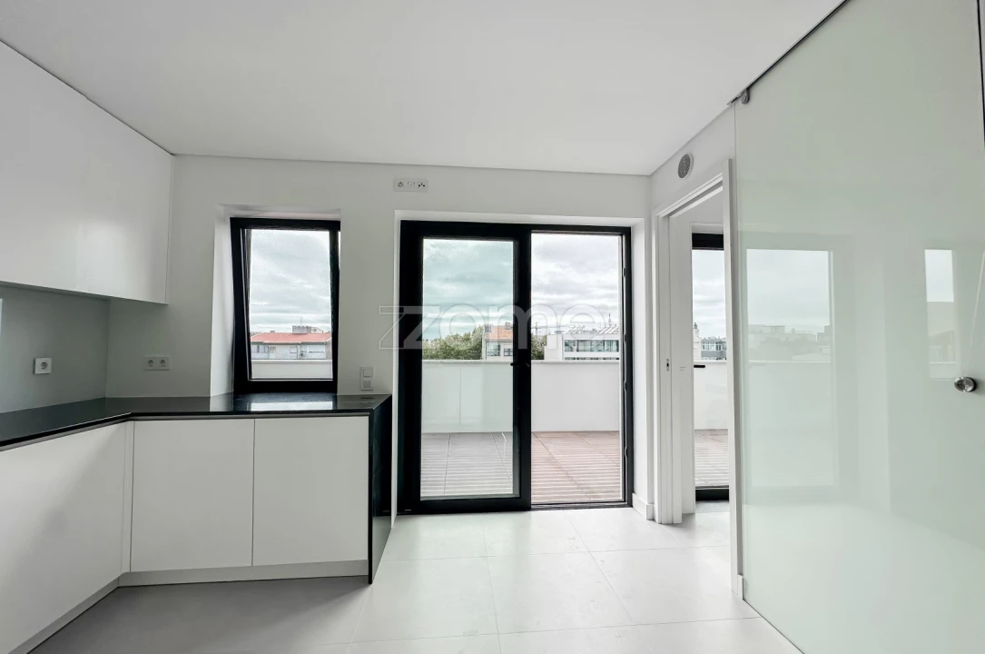 Apartamento T4 para Arrendamento em Matosinhos e Leça da Palmeira Foto 13