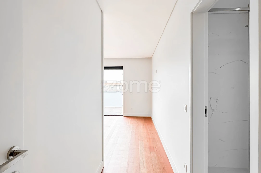 Apartamento T4 para Arrendamento em Matosinhos e Leça da Palmeira Foto 24