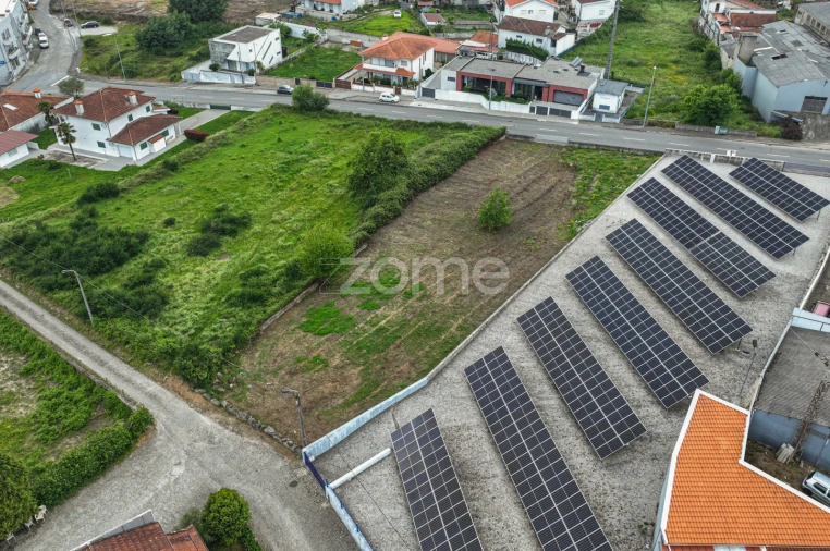 Terreno para Venda em Rebordosa Foto 13