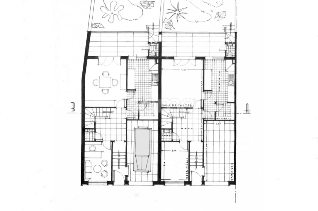 Moradia T6 para Venda em Paranhos Foto 47