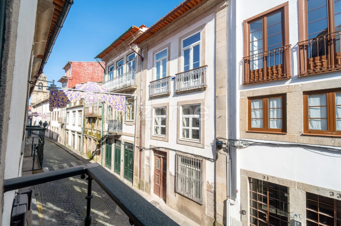 Prédio para Venda em Braga (Maximinos, Sé e Cividade) Foto 11