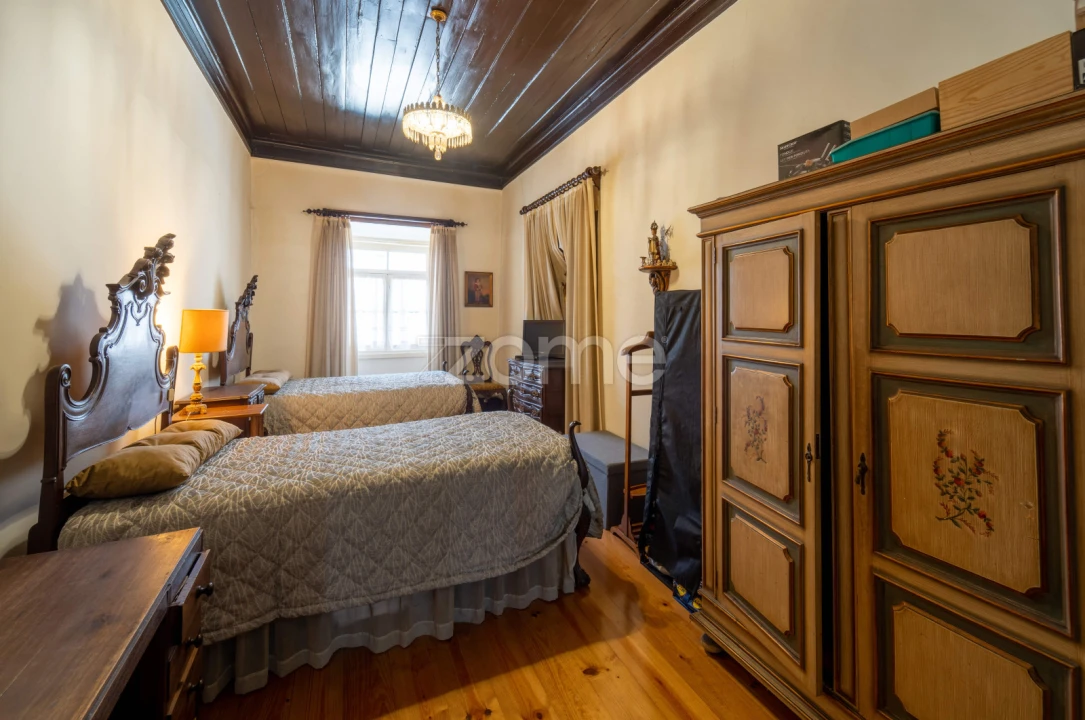 Prédio para Venda em Braga (Maximinos, Sé e Cividade) Foto 13