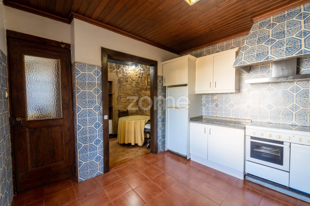 Prédio para Venda em Braga (Maximinos, Sé e Cividade) Foto 19