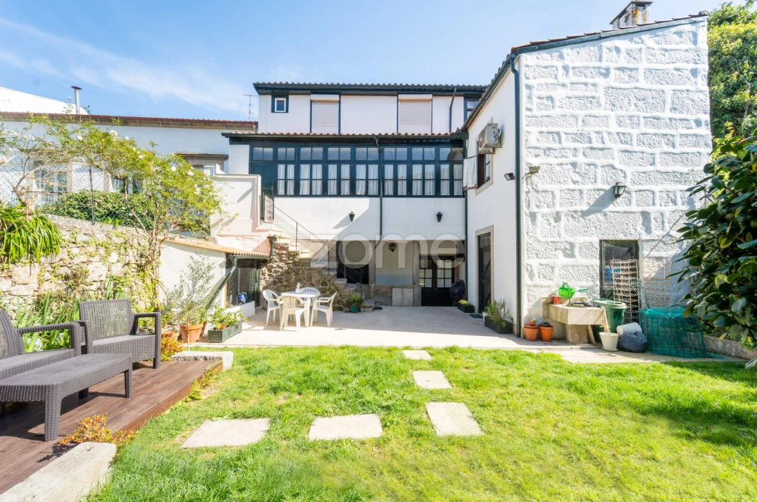 Prédio para Venda em Braga (Maximinos, Sé e Cividade) Foto 23