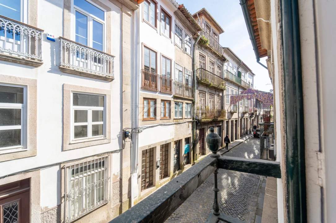 Prédio para Venda em Braga (Maximinos, Sé e Cividade) Foto 8