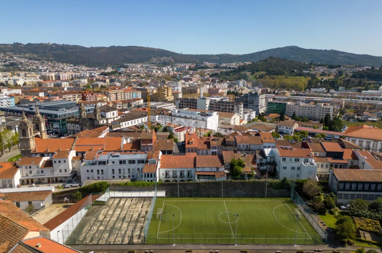 Prédio para Venda em Braga (Maximinos, Sé e Cividade) Foto 36