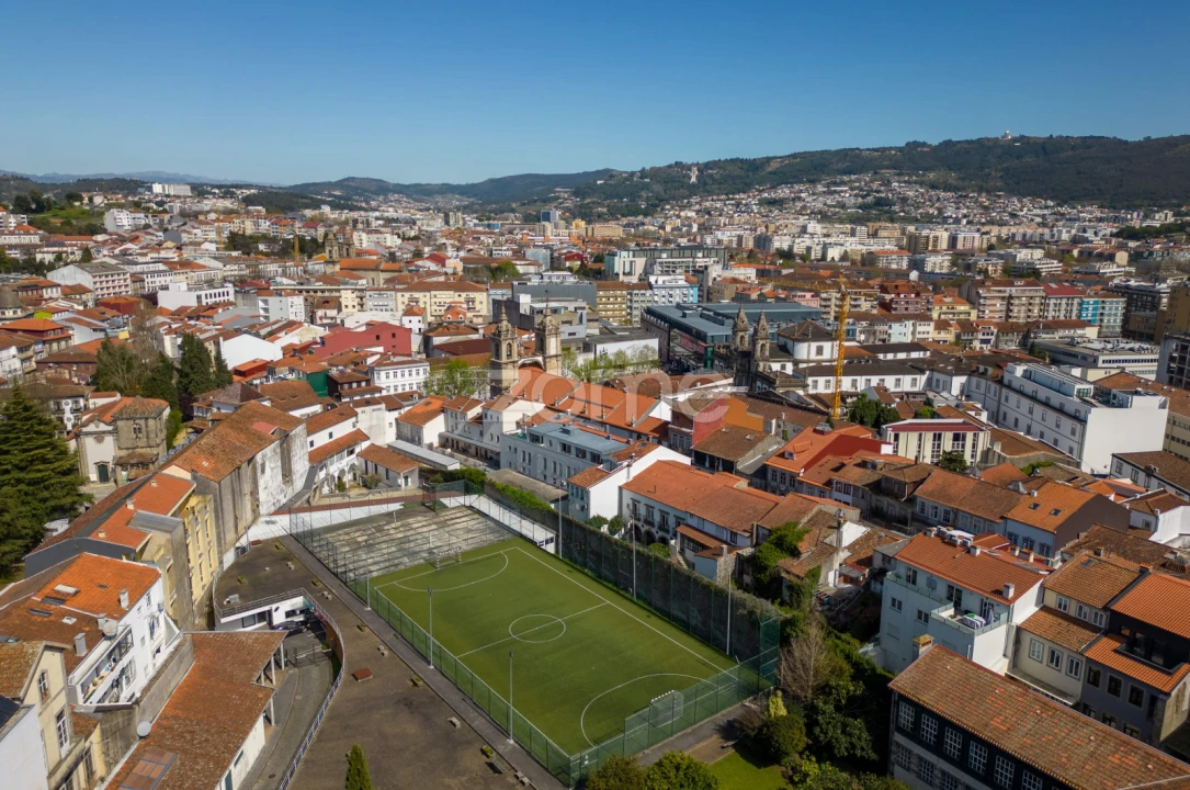 Prédio para Venda em Braga (Maximinos, Sé e Cividade) Foto 35