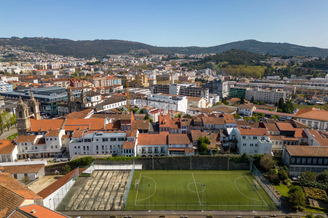 Prédio para Venda em Braga (Maximinos, Sé e Cividade) Foto 36