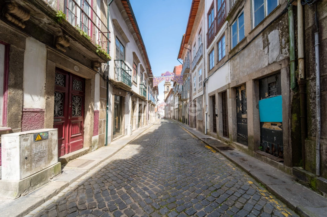 Prédio para Venda em Braga (Maximinos, Sé e Cividade) Foto 32