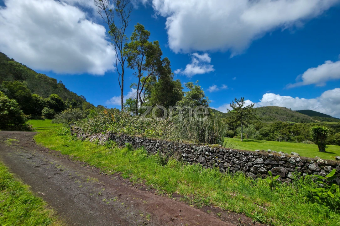 Terreno para Venda em Pico da Pedra Foto 19
