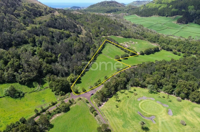 Terreno para Venda em Pico da Pedra Foto 14