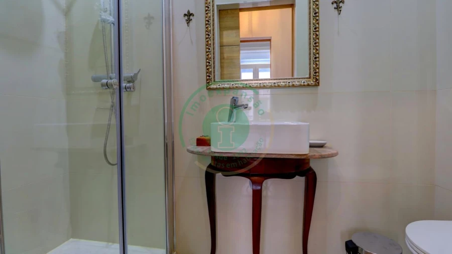 Moradia T8 para Venda em Buarcos Foto 33