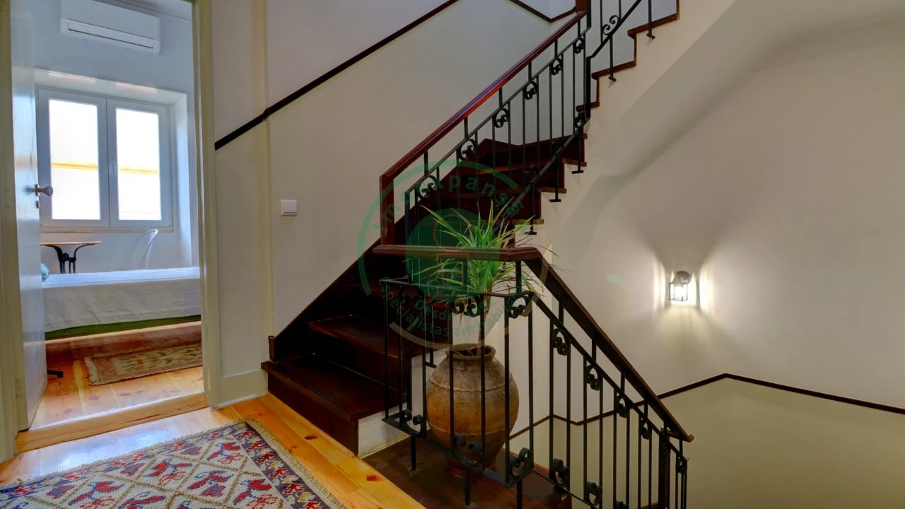 Moradia T8 para Venda em Buarcos Foto 29