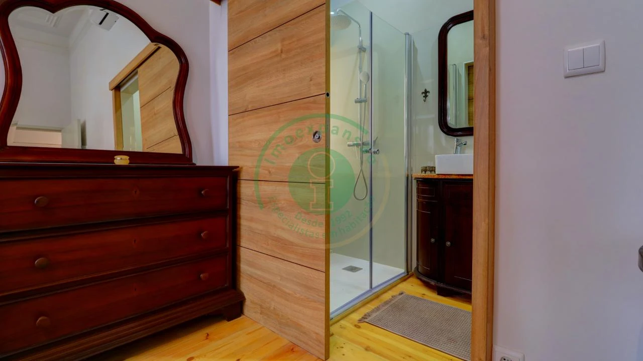 Moradia T8 para Venda em Buarcos Foto 36