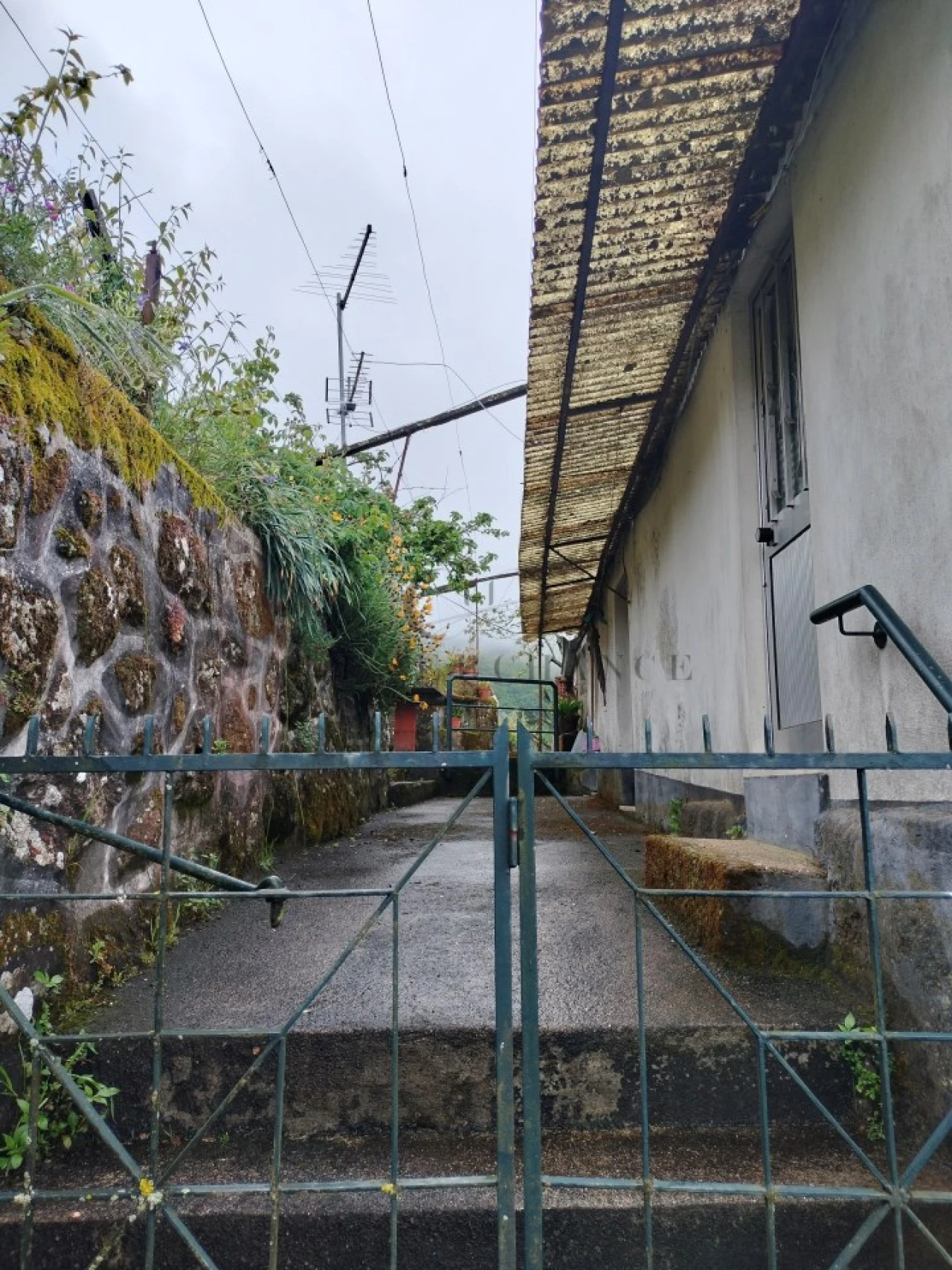 Quinta T2 para Venda em Barro Foto 11