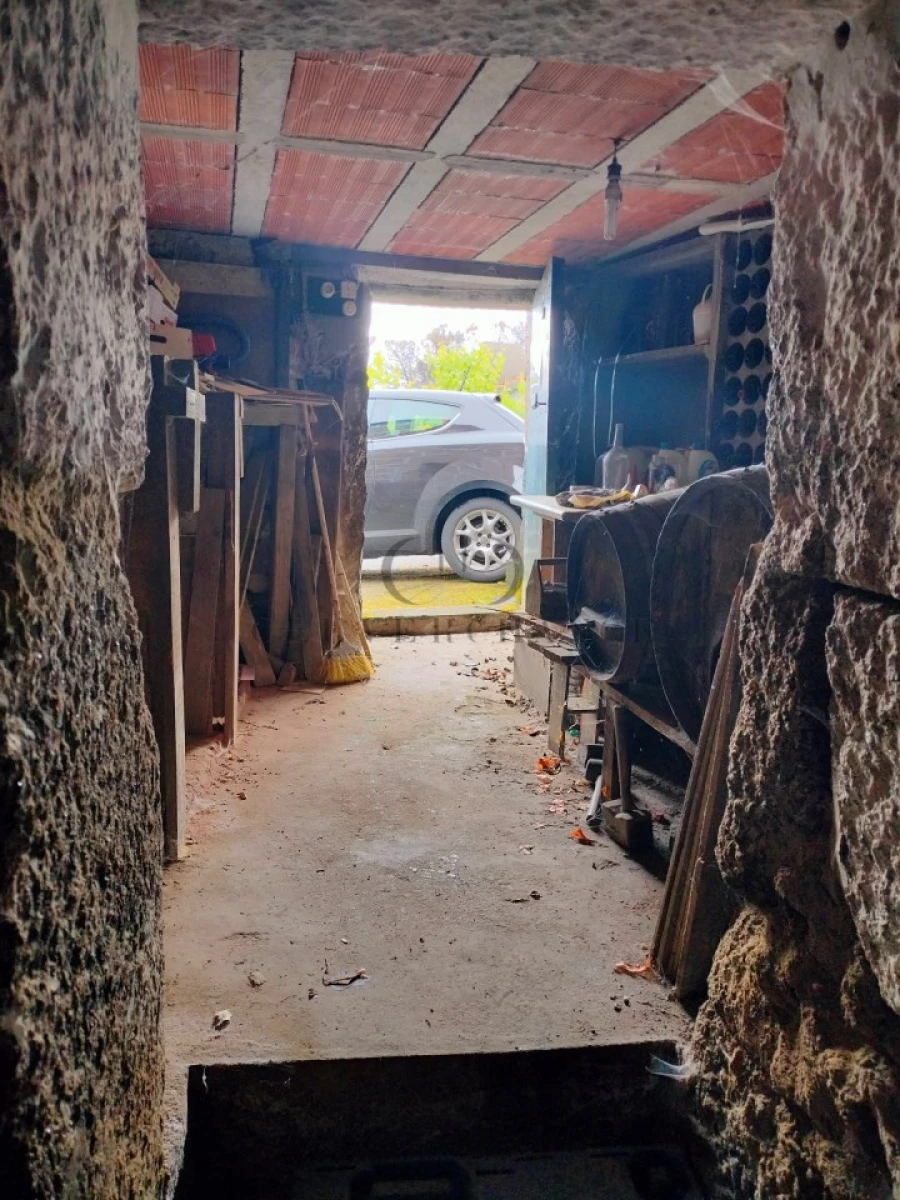 Quinta T2 para Venda em Barro Foto 9