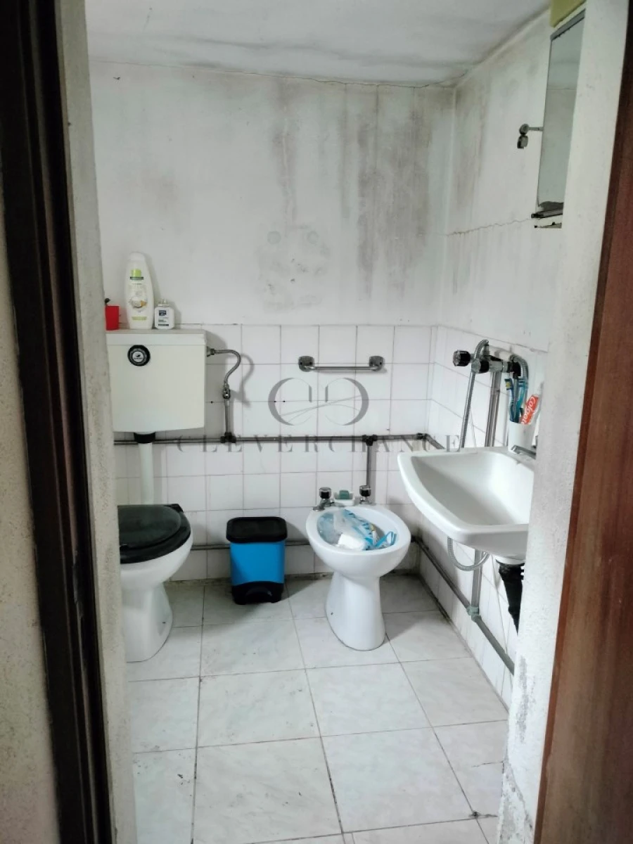 Quinta T2 para Venda em Barro Foto 16