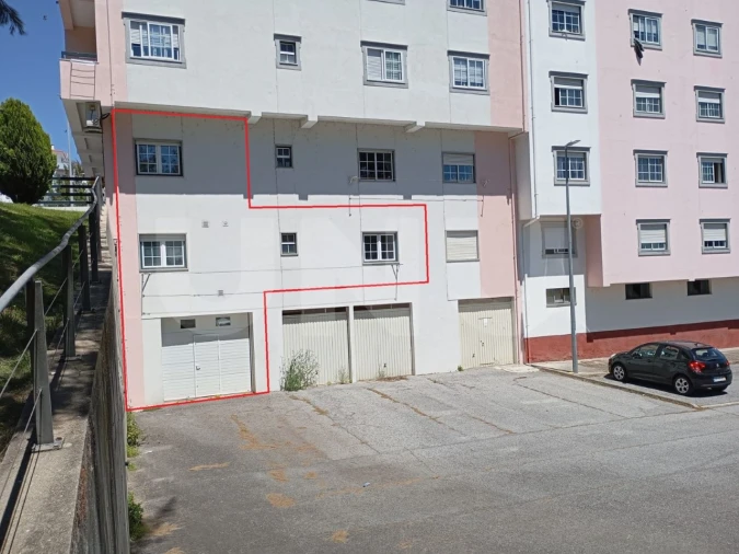 Loja para Venda em Covilhã e Canhoso Foto 3